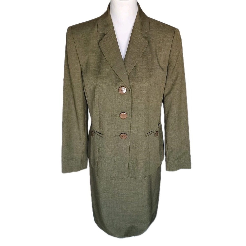 Le Suit Skirt Suit Womens 8P Olive Green‎ Classic Career Capsule Officecore Work